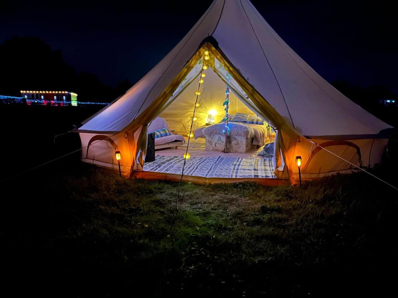 Country View Camping Bratton Esterno foto
